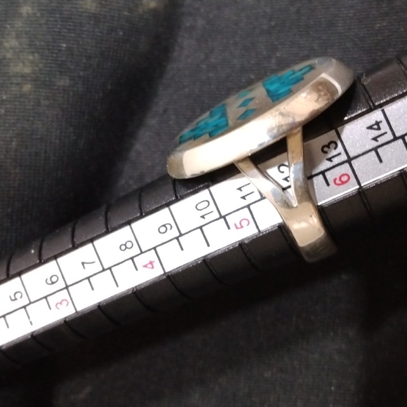 Signed Native American Style Ring - Picture 7 of 7